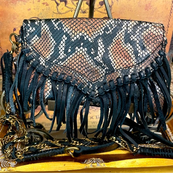 Python Bag by Designer Colleen Langston for Rhythm & Rhyme - Picture 1 of 9
